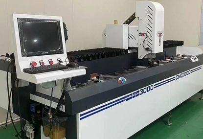 Центр обработки металла CK6150 с ЧПУ